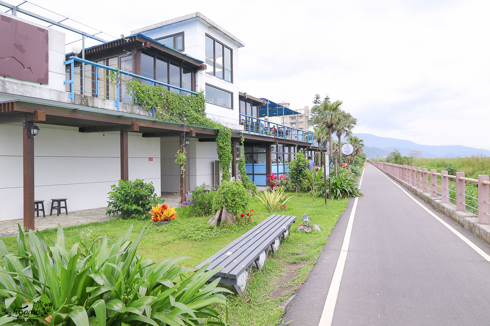 宜蘭海景咖啡》灆咖啡，眺望龜山島沙灘美景水藍咖啡廳 @緹雅瑪 美食旅遊趣