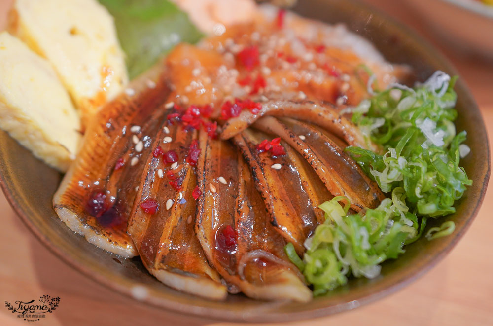 台南海鮮丼飯「味熟 MIJUKU」，Google 4.8分的海安路藝術街的隱藏版美食！！ @緹雅瑪 美食旅遊趣