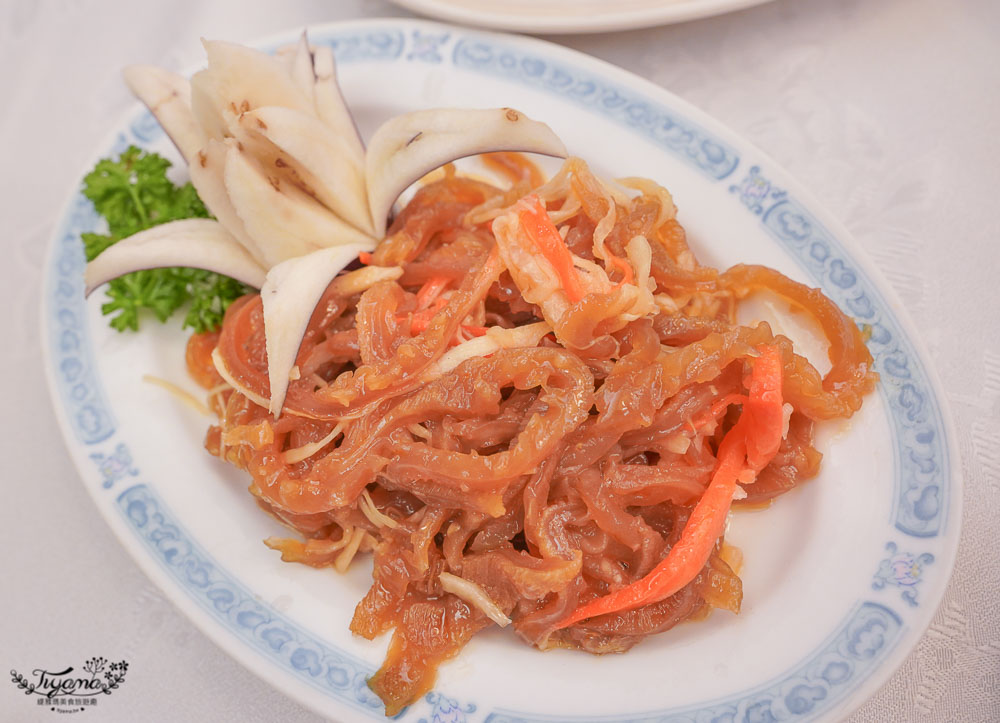 台北平價港式飲茶》兄弟飯店梅花廳粵菜飲茶(菜單)，排隊人氣美食！！ @緹雅瑪 美食旅遊趣