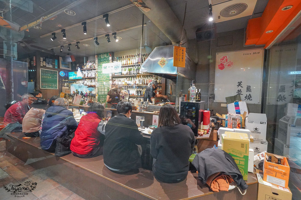 芙蓉鳥燒居酒屋，台南在地串燒老店，赤崁樓巷弄內的道地職人燒鳥，台南宵夜聚餐小酌好去處！！ @緹雅瑪 美食旅遊趣