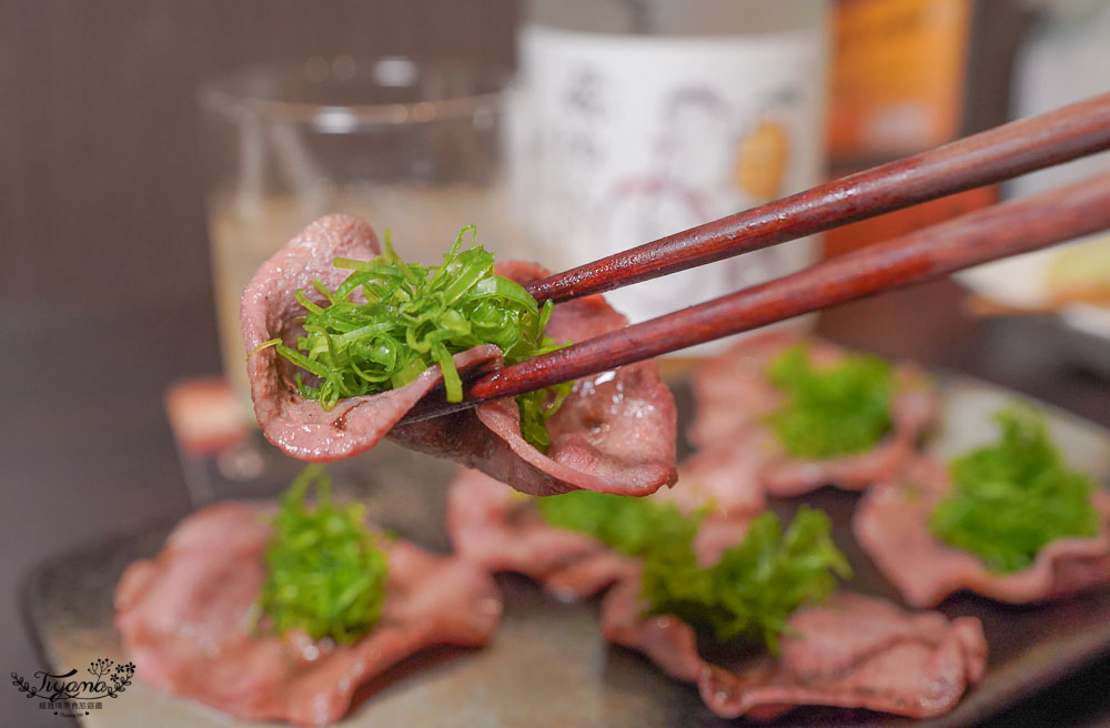 芙蓉鳥燒居酒屋，台南在地串燒老店，赤崁樓巷弄內的道地職人燒鳥，台南宵夜聚餐小酌好去處！！ @緹雅瑪 美食旅遊趣