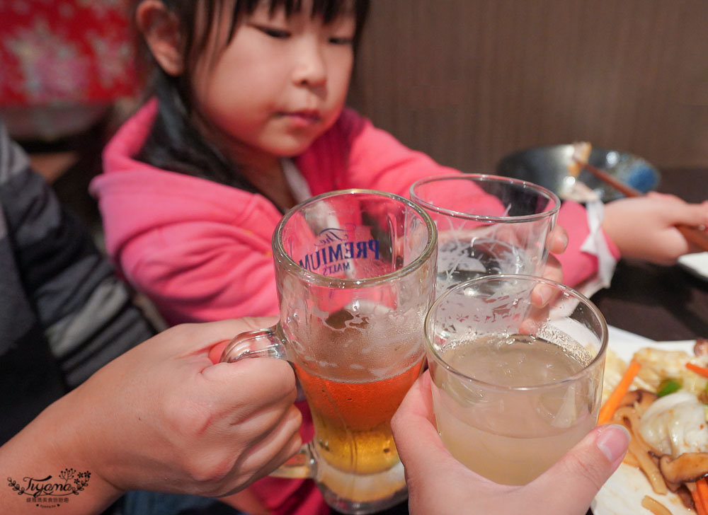 芙蓉鳥燒居酒屋，台南在地串燒老店，赤崁樓巷弄內的道地職人燒鳥，台南宵夜聚餐小酌好去處！！ @緹雅瑪 美食旅遊趣