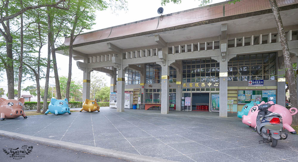 台南官田一日遊》烏山頭水庫.八田與一紀念園區「嘉南大圳開工滿百紀念活動」、蔦町製菓工、烏山頭太陽能遊湖船、菱炭森活工場、烏山頭能源牧場、藝農號 @緹雅瑪 美食旅遊趣