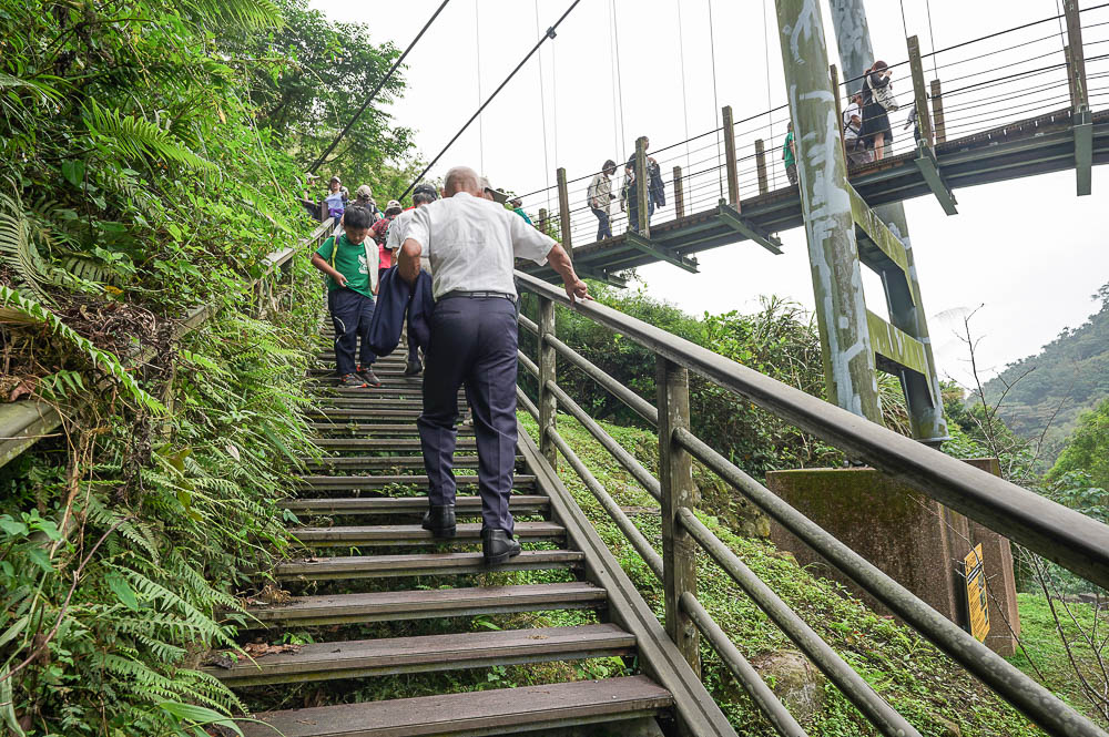 雲林古坑》華山溪吊橋、華山小天梯、情人橋，爬山健行好去處！！ @緹雅瑪 美食旅遊趣