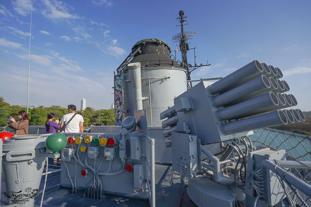 台南安平必遊！台南軍艦博物館「安平定情碼頭德陽艦園區」，超酷鋼鐵機器人 @緹雅瑪 美食旅遊趣