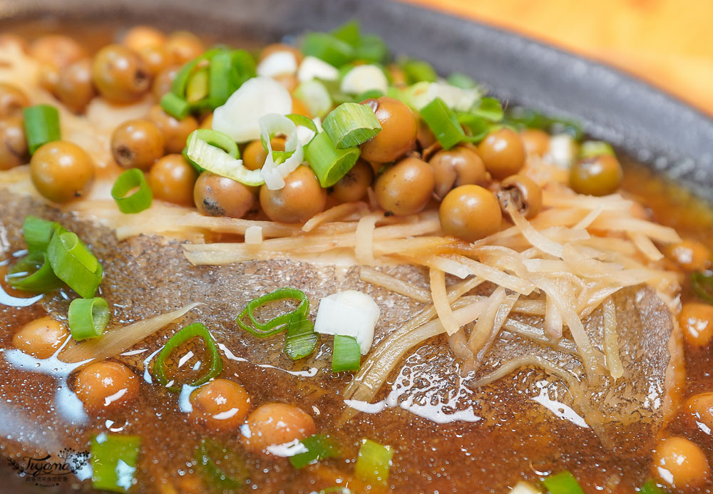 台南炊飯便當，愛搭膳外帶便當開賣中，日式斧飯+台式料理/台灣冠軍米，吃完超滿足！！ @緹雅瑪 美食旅遊趣