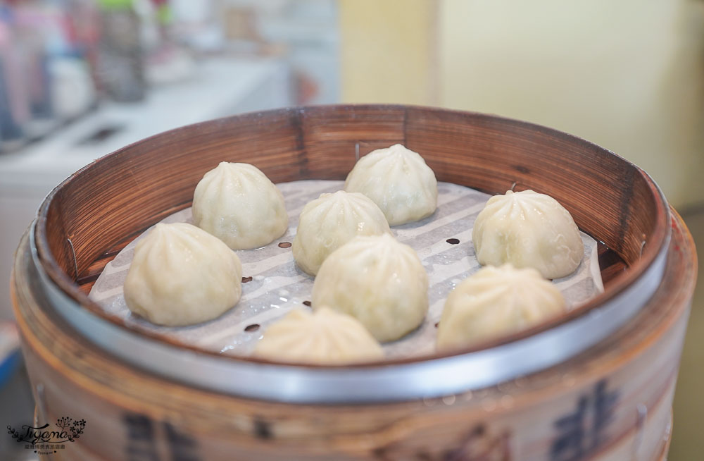 台南鍋貼/台南湯包「郭春塏鍋貼湯包」，麻辣鍋貼、麻辣蒸餃、臭豆腐湯包，你吃過了嗎？ @緹雅瑪 美食旅遊趣