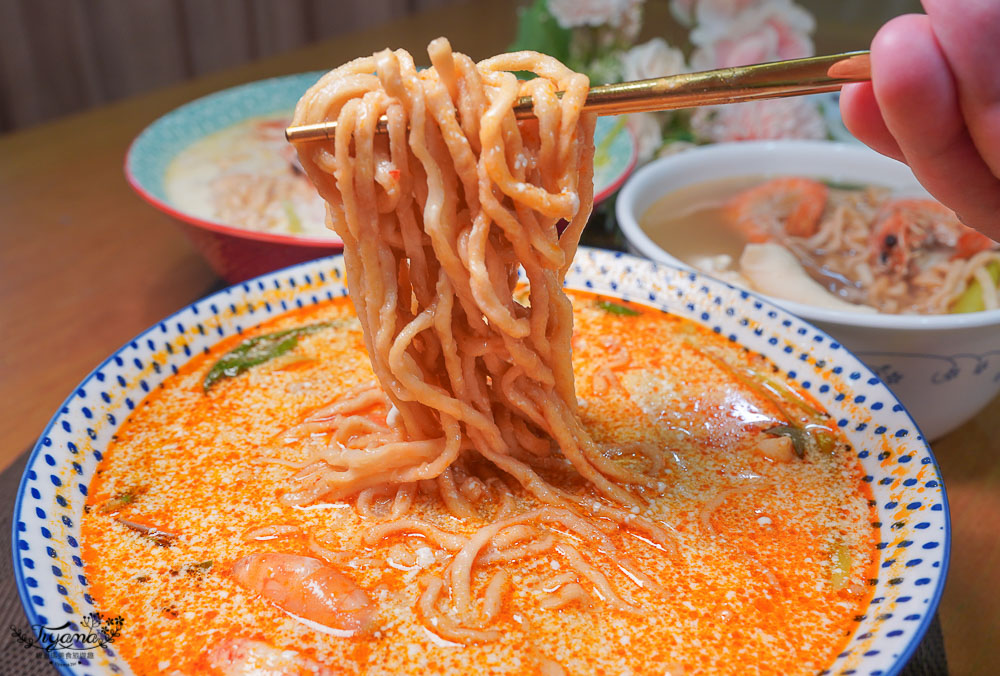 台南外帶鍋燒意麵，鐵木匠外帶各式風味鍋燒意麵，料多味美，滿足你的味蕾！！ @緹雅瑪 美食旅遊趣