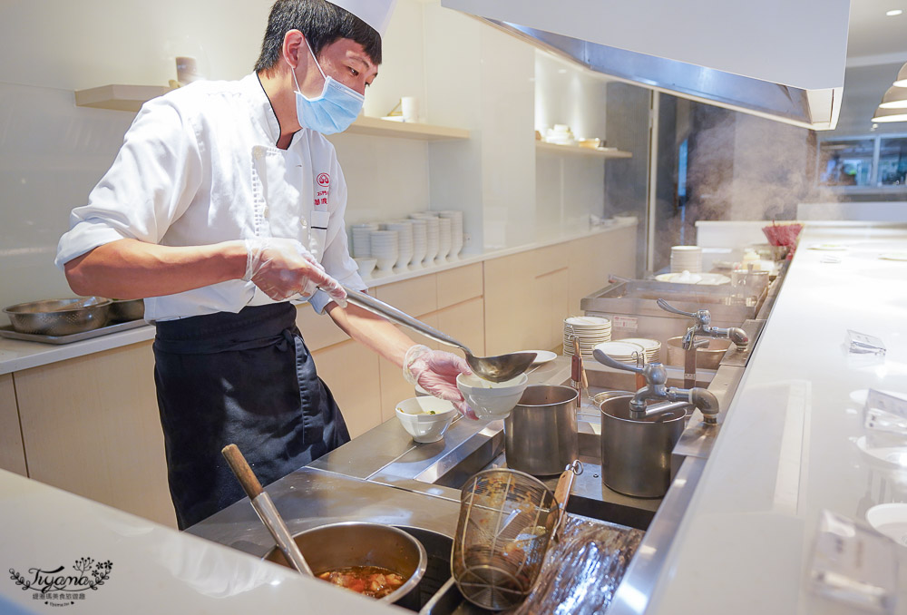 石門水庫福華渡假飯店 一泊二食專案|豪華家庭房，絕美峇里島泳池、全新網美餐廳、豐富好新遊戲設施，全家假度玩不停！ @緹雅瑪 美食旅遊趣