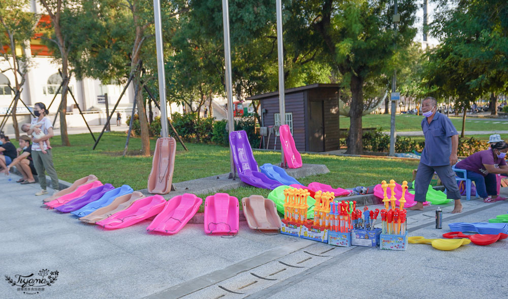 嘉義滑草場公園|KANO園區：星光溜滑梯、KANO滑草場，記得帶滑草板來玩！！ @緹雅瑪 美食旅遊趣