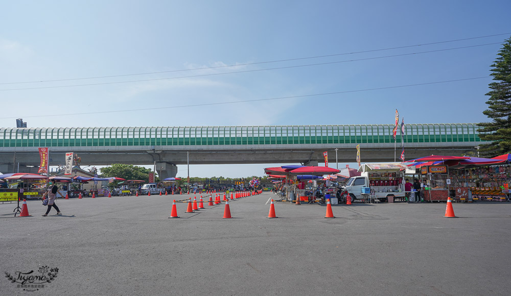 《海空步道》漫步紅樹林步道，漲潮出海道路宛如神隱少女海中電車月台/彰化免費景點 @緹雅瑪 美食旅遊趣