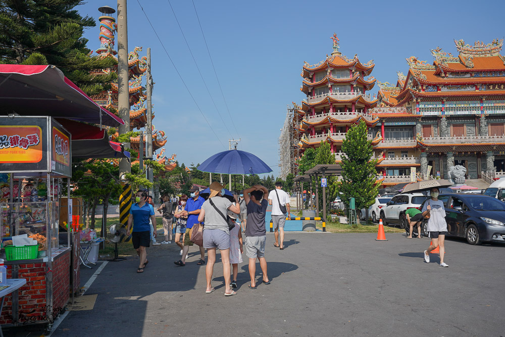 《海空步道》漫步紅樹林步道，漲潮出海道路宛如神隱少女海中電車月台/彰化免費景點 @緹雅瑪 美食旅遊趣