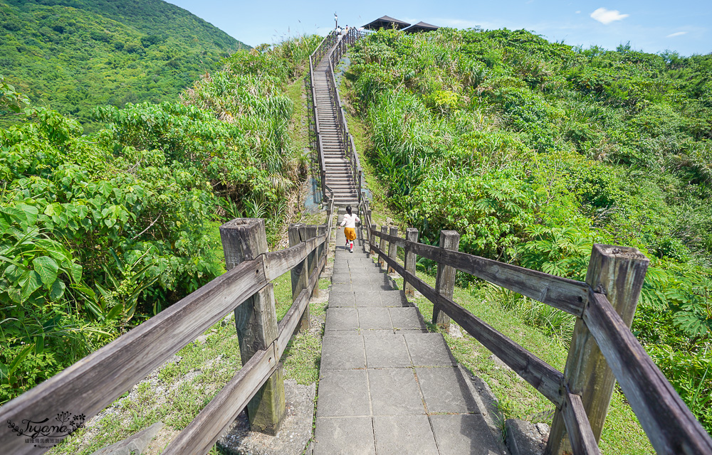 花蓮海景親子步道《大石鼻山步道｜龜庵山步道》高空望海夢幻景點，絕美壯觀山海景色~盡收眼裡！！ @緹雅瑪 美食旅遊趣