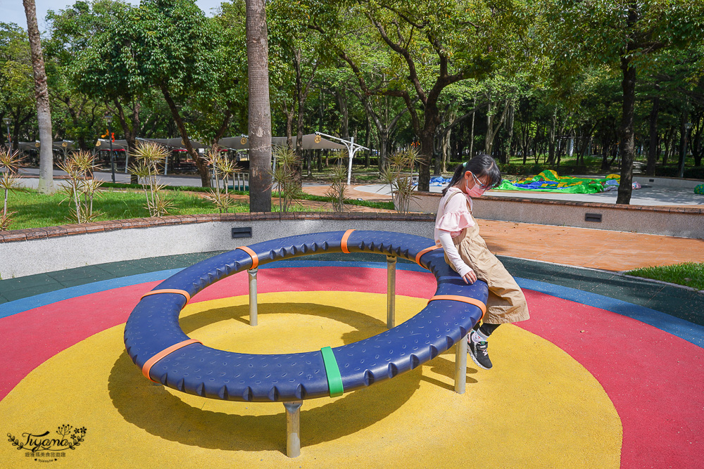 雲林親子公園｜雲林斗六膨鼠森林公園，可愛橡果造型滑梯，進入繽紛膨鼠世界遊玩～ @緹雅瑪 美食旅遊趣