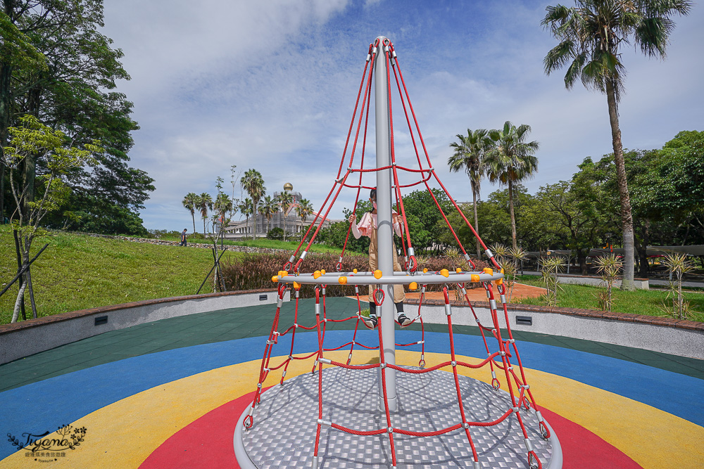 雲林親子公園｜雲林斗六膨鼠森林公園，可愛橡果造型滑梯，進入繽紛膨鼠世界遊玩～ @緹雅瑪 美食旅遊趣