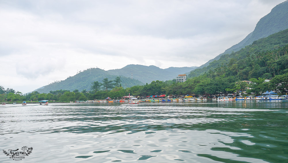 花蓮景點｜花蓮水上腳踏車《東北碼頭|東北獨木舟-花蓮鯉魚潭》人力／電動水上腳踏車船遊湖，盡享鯉魚潭美景，親子共遊好好玩！！ @緹雅瑪 美食旅遊趣