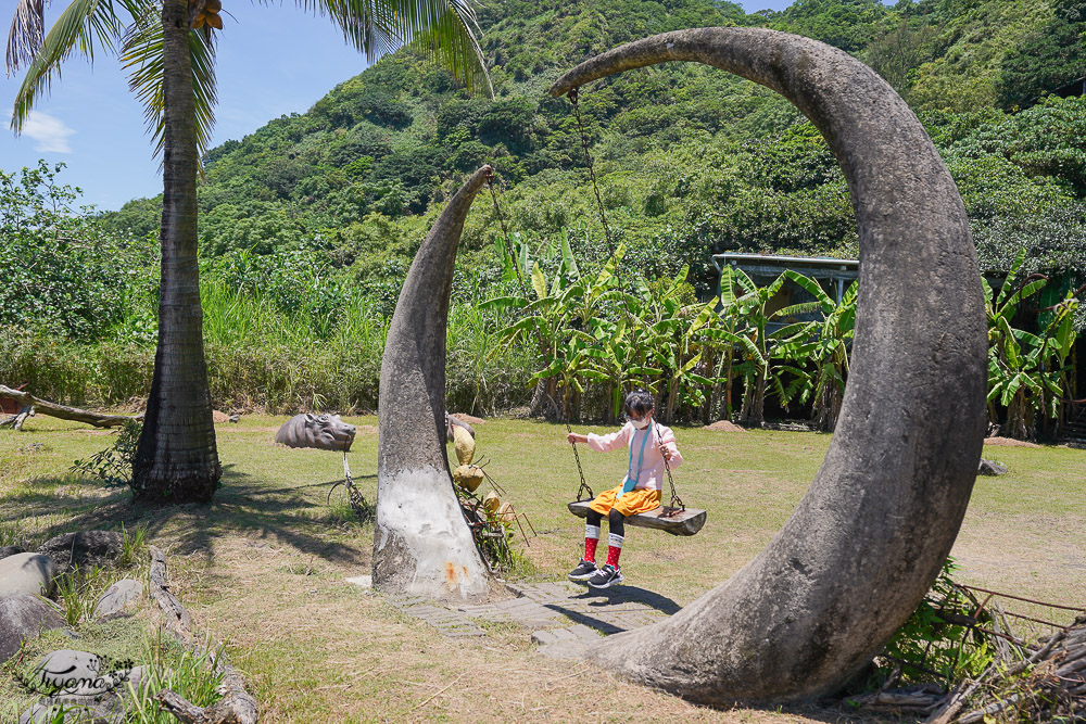 花蓮海景咖啡《項鍊海岸工作室》夢幻月牙鞦韆、無敵海灣景緻盡收眼底 @緹雅瑪 美食旅遊趣