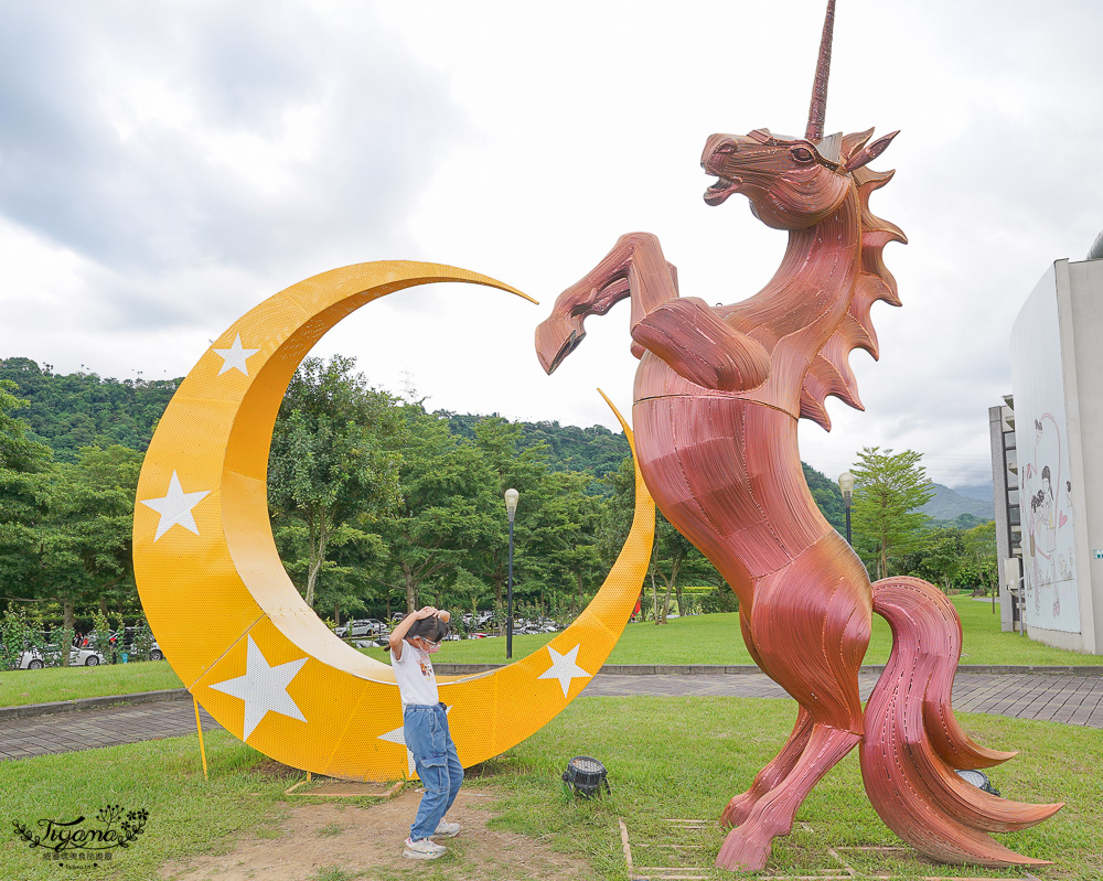 嘉義一日遊！！嘉義中埔阿里山一日遊，餵梅花鹿、深山景觀餐廳、美拍大草原、採芭樂觀光工廠 @緹雅瑪 美食旅遊趣