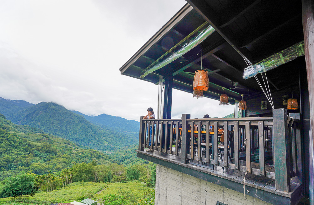 嘉義阿里山深山美食《游芭絲鄒宴餐廳》原住民特色餐，絕美山景映入眼簾~嘉義阿里山景觀餐廳 @緹雅瑪 美食旅遊趣