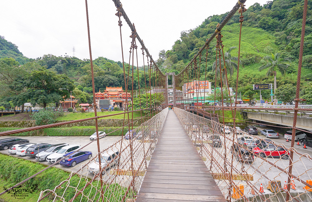 嘉義阿里山景點《觸口天長地久風景區｜地久橋》散步走景觀吊橋、吃美食、拜月老 @緹雅瑪 美食旅遊趣