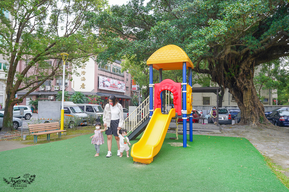 花蓮親子公園｜長頸鹿親子公園，白色大沙坑、可愛長頸鹿滑梯、攀爬設施~ @緹雅瑪 美食旅遊趣