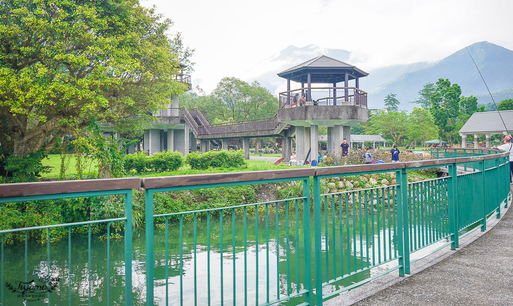 花蓮景點》鯉魚潭步道｜鯉魚潭遊客中心，美麗湖景盡收眼裡，湖畔步道散步放鬆好去處！！ @緹雅瑪 美食旅遊趣