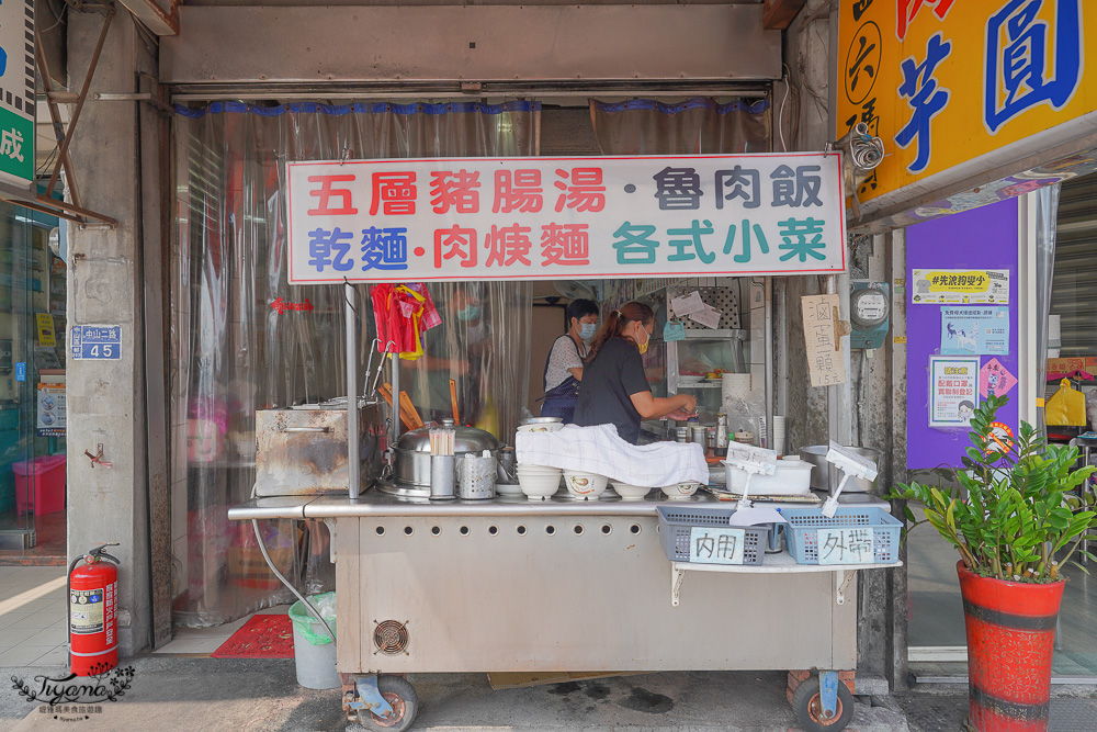 基隆港美食半日遊。基隆美食地圖：從早到晚吃透透行程～跟著無腦這樣吃好順！！ @緹雅瑪 美食旅遊趣