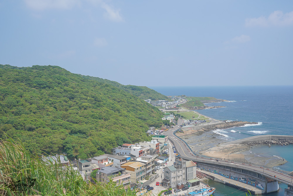 基隆步道《容軒步道景觀平台》280度觀景台，一覽八斗子漁港、海科館、潮境公園之美！！ @緹雅瑪 美食旅遊趣