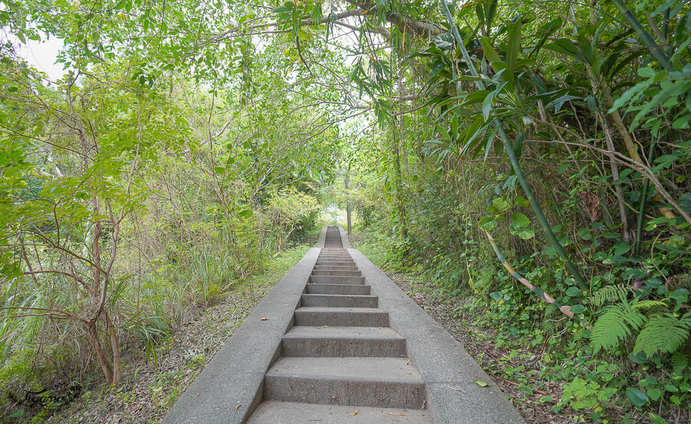 基隆步道《容軒步道景觀平台》280度觀景台，一覽八斗子漁港、海科館、潮境公園之美！！ @緹雅瑪 美食旅遊趣