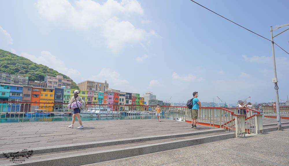 正濱港口彩色屋|阿根納造船廠遺址，基隆景點。台版威尼斯彩色島 @緹雅瑪 美食旅遊趣