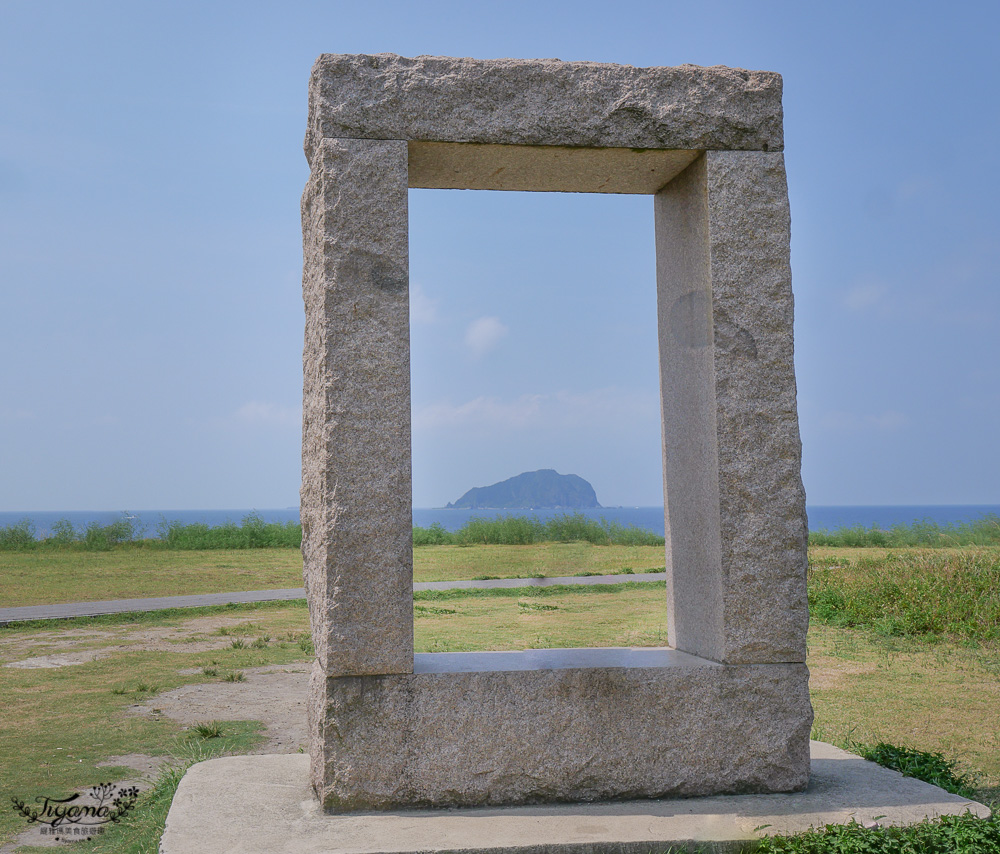 絕美視野海景火鍋店《築間幸福鍋物基隆潮境公園店》潮境公園巨石相框、鸚鵡螺溜滑梯、飛天掃帚裝置藝術 @緹雅瑪 美食旅遊趣