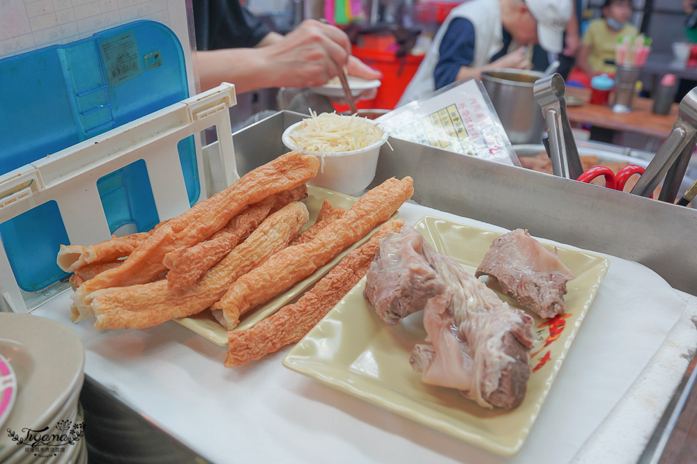 基隆港美食半日遊。基隆美食地圖：從早到晚吃透透行程～跟著無腦這樣吃好順！！ @緹雅瑪 美食旅遊趣