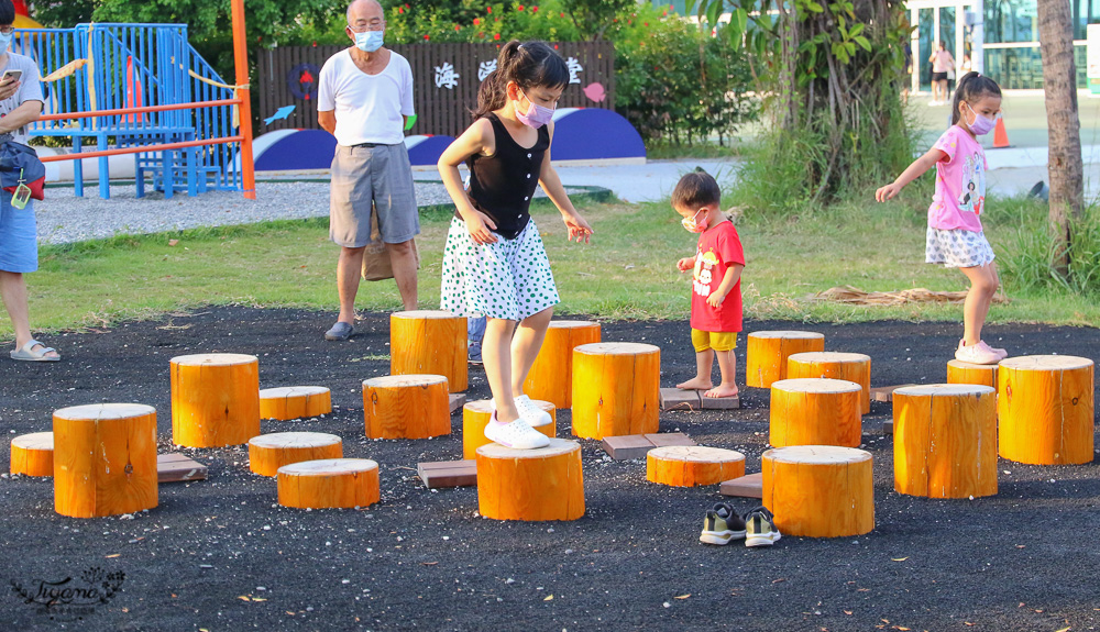 高雄親子公園｜高雄中油主題親子公園：中油海洋天堂公園，高雄展覽館&#038;高雄港22號碼頭旁，停車方便 @緹雅瑪 美食旅遊趣