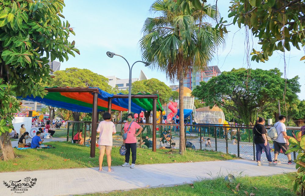 高雄親子公園｜高雄中油主題親子公園：中油海洋天堂公園，高雄展覽館&#038;高雄港22號碼頭旁，停車方便 @緹雅瑪 美食旅遊趣