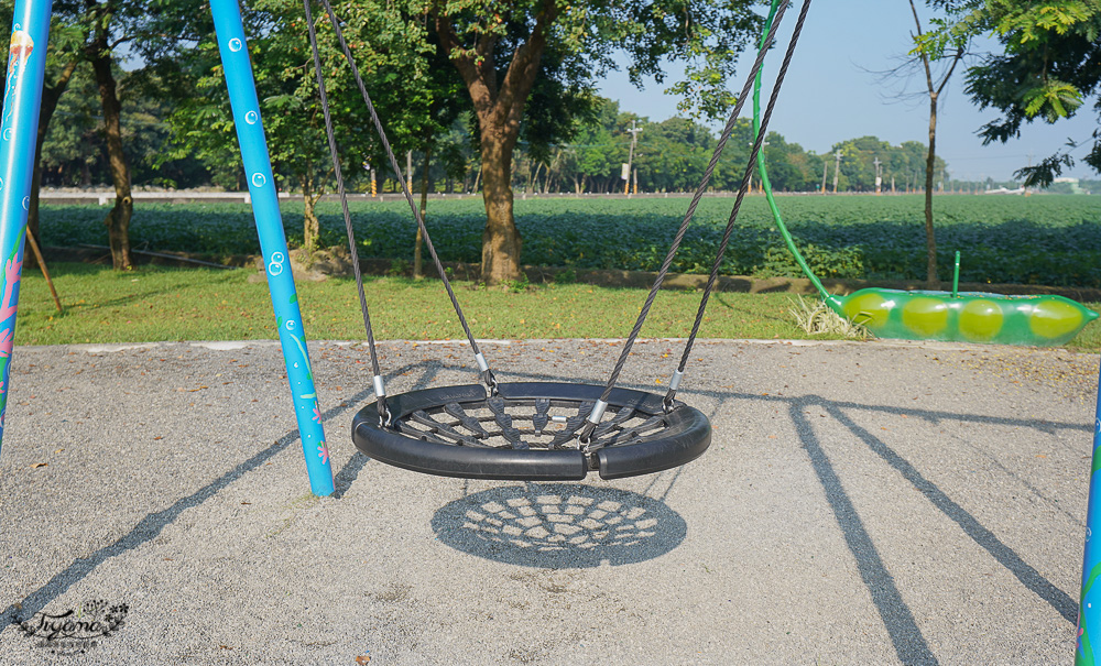 屏東新公園｜崁頂鄉共融公園 ：環保主題公園，巨大太陽、地球、月亮出沒！！ @緹雅瑪 美食旅遊趣