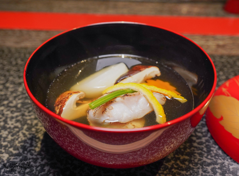 虹夕諾雅 京都晚餐｜虹夕諾雅 京都早餐：懷石料理晚餐「嵐峽的滋味」，客房早餐「日式火鍋早餐」 @緹雅瑪 美食旅遊趣