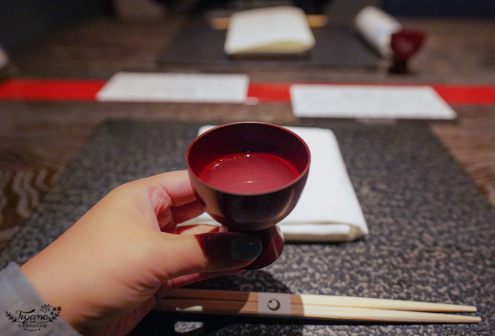 虹夕諾雅 京都晚餐｜虹夕諾雅 京都早餐：懷石料理晚餐「嵐峽的滋味」，客房早餐「日式火鍋早餐」 @緹雅瑪 美食旅遊趣