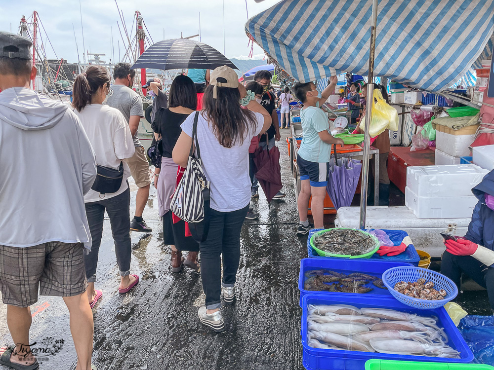 大溪漁港吃海鮮、買現流海鮮！！大溪漁港觀光直銷賣場｜大溪漁夫市集，宜蘭人氣觀光漁貨景點 @緹雅瑪 美食旅遊趣