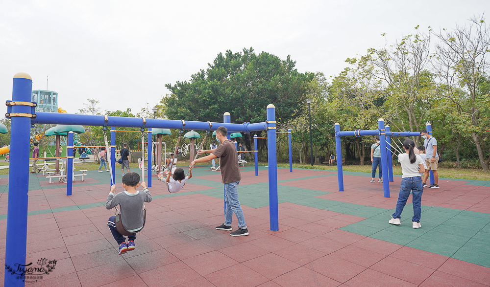 苗栗新公園｜苗栗通霄新生公園：通霄之塔溜滑梯！！山丘上高塔親子公園，近3層樓高溜滑梯 @緹雅瑪 美食旅遊趣