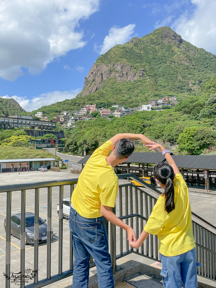 東北角景點｜陰陽海景觀台，台版天空之城！！背山面海賞金瓜石十三層遺址、陰陽漸層海，拍照吹風賞景中途站！！ @緹雅瑪 美食旅遊趣