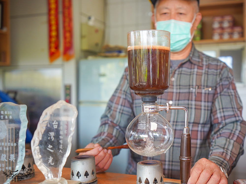 台南東山一日遊｜台南東山小旅行：喝東山頂級咖啡、逛東原老街吃古早麵、東山鴨頭、古色古香的萬里長城穿古裝美拍！！ @緹雅瑪 美食旅遊趣