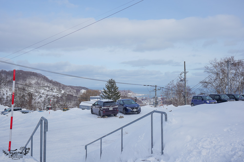 小樽景點 天狗山｜天狗山纜車｜天狗山展望台｜天狗山滑雪場～雪白冰樹、初戀取景，北海道三大夜景之一 @緹雅瑪 美食旅遊趣