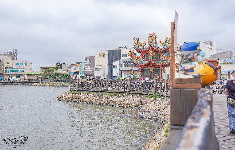 新竹美食｜海屋Cafe：新竹南寮漁港美食，坦都烤雞、煙燻豬肋排、窯烤披薩 @緹雅瑪 美食旅遊趣