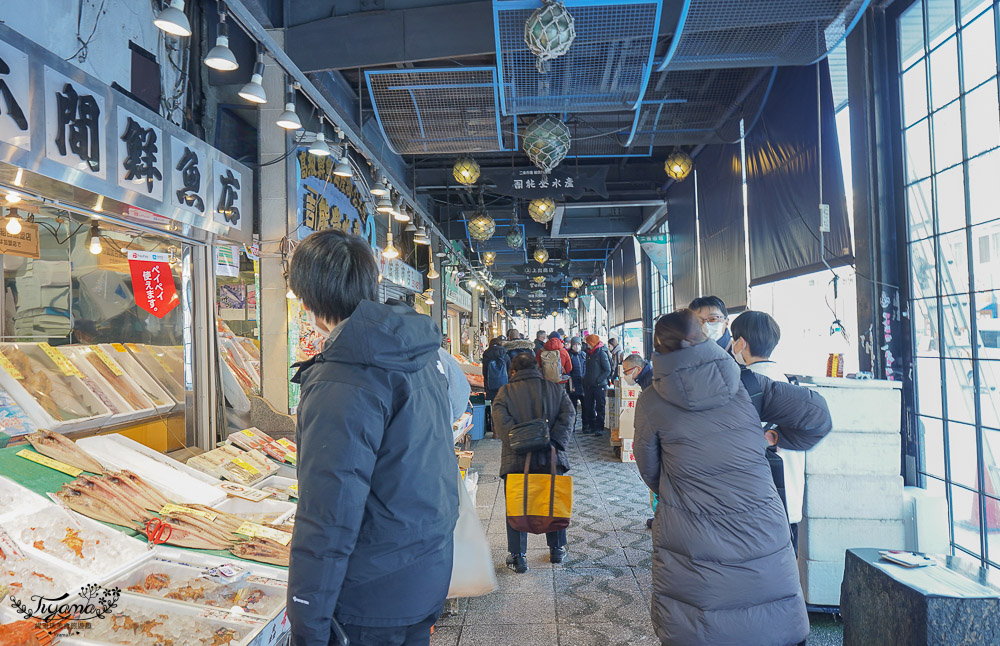 二条市場｜札幌景點：札幌市區海鮮市場，吃海鮮料理當早餐的好地方 @緹雅瑪 美食旅遊趣