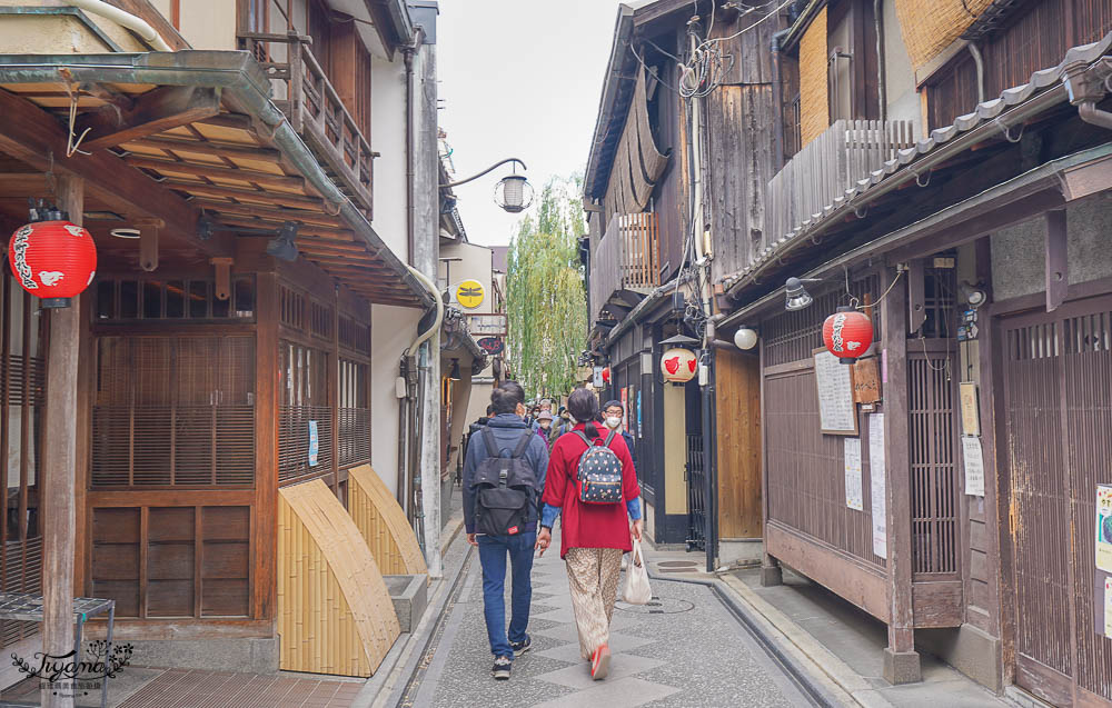 京都鴨川納涼床｜先斗町 いづもや，京都旅行必體驗，季節限定「鴨川納涼床」吃鰻魚飯 @緹雅瑪 美食旅遊趣