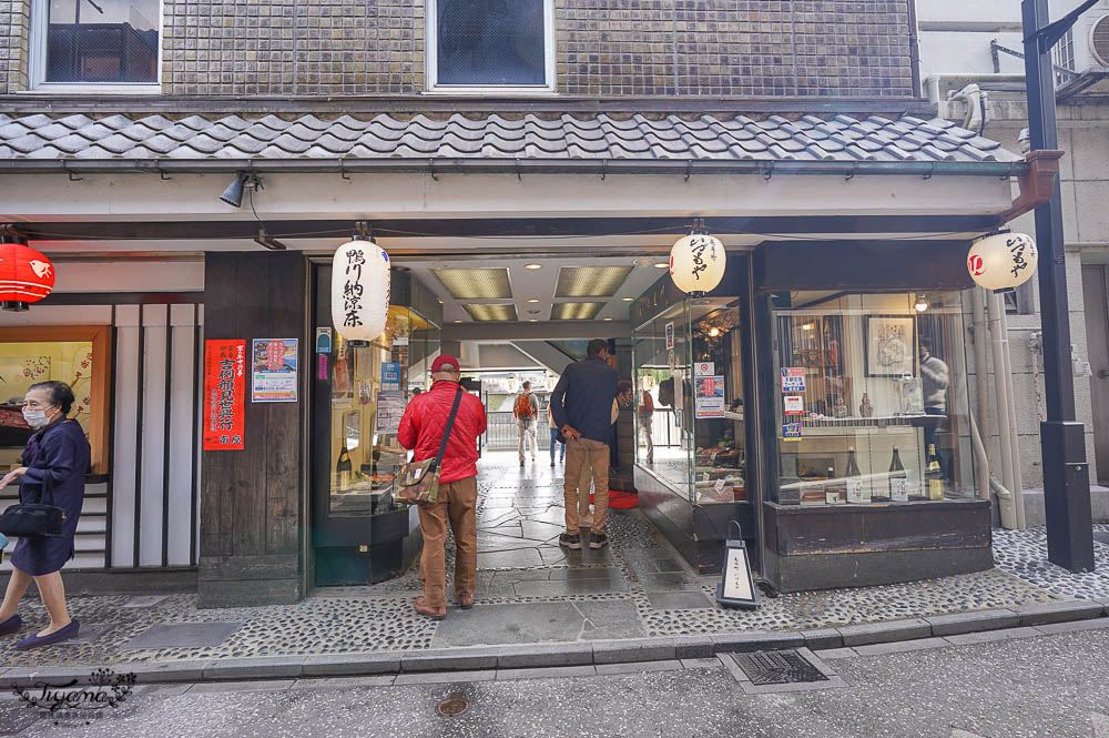 京都鴨川納涼床｜先斗町 いづもや，京都旅行必體驗，季節限定「鴨川納涼床」吃鰻魚飯 @緹雅瑪 美食旅遊趣