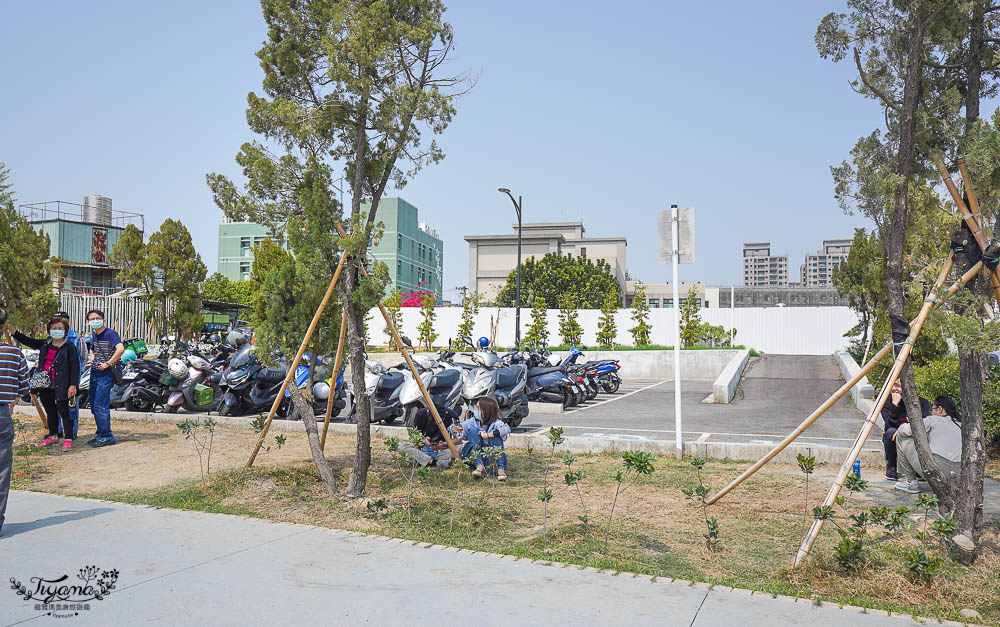 台中親子公園，超高滑梯好玩到爆「馬卡龍公園」台中人氣新公園！！ @緹雅瑪 美食旅遊趣