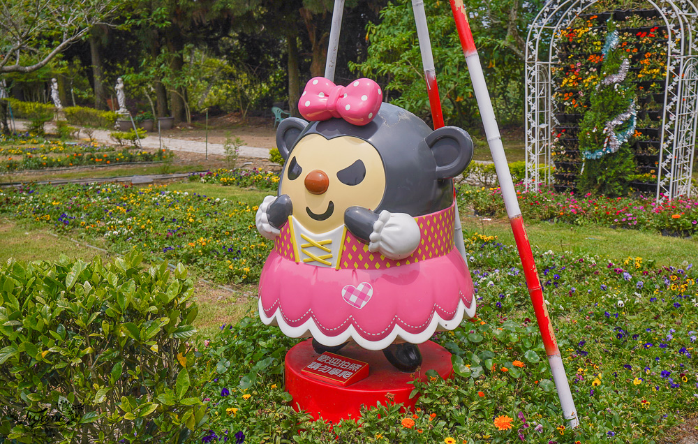 清境景點｜清境農場小瑞士花園，超好拍OPEN醬花園！！ @緹雅瑪 美食旅遊趣