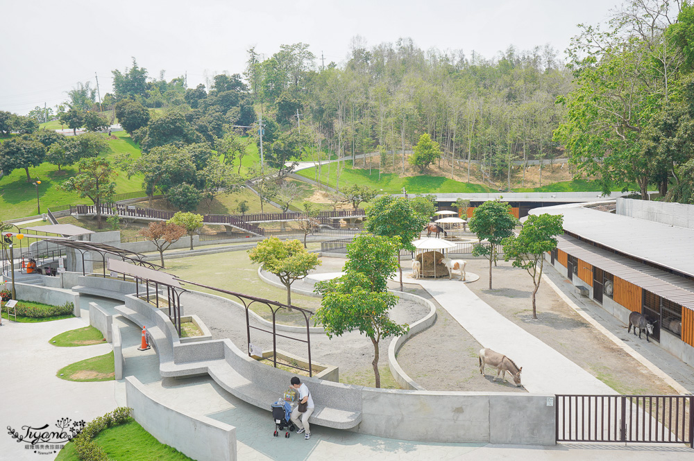 南投親子景點｜九九峰動物樂園，台版侏儸紀恐龍！！偽沖繩恐龍動物鳥樂園 @緹雅瑪 美食旅遊趣