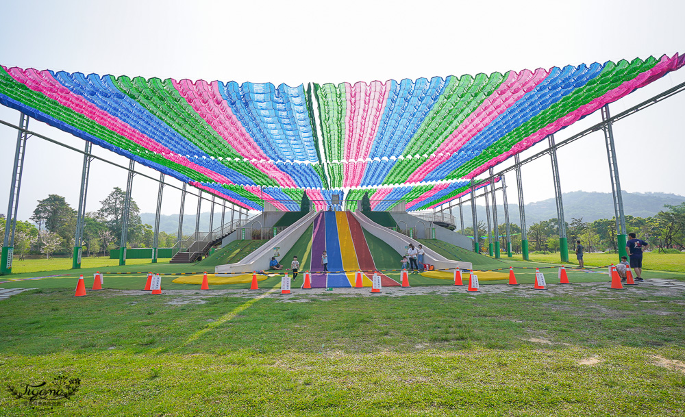 南投親子公園「名間親子生態園區」彩虹滑梯、巨大彩虹遮陽棚、沙坑公園 @緹雅瑪 美食旅遊趣